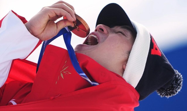 b体育官网首页-首届冬奥会斩获两枚奖牌，李天马为自己画下了新的起跑线