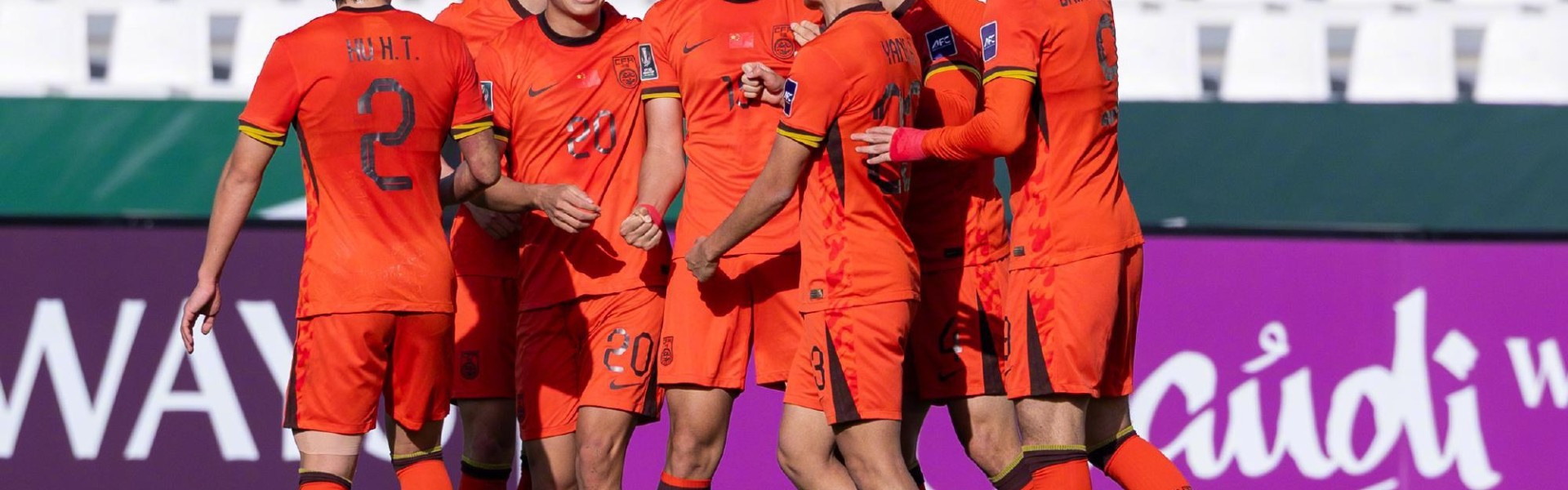 B体育下载-央视直播！U23国足从利雅得转战吉达，对阵乌兹，比对手少休1天