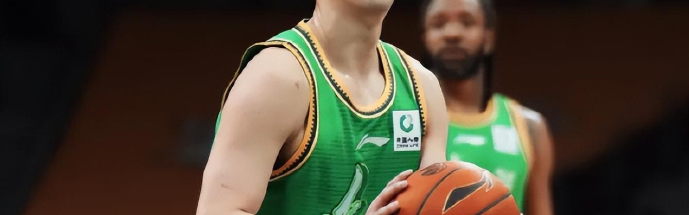 b体育官网首页-杨鸣卸任辽宁52分狂胜结束四连败！四川20连败延续耻辱 赵继伟9+3