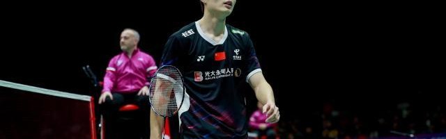 李诗沣石宇奇接连出局 本土作战八强仅剩赵俊鹏