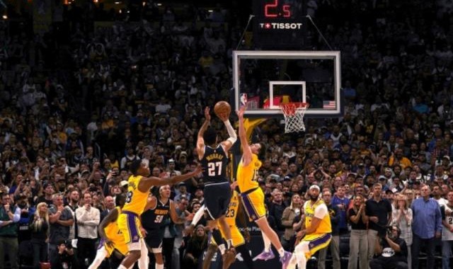 BSPORTS-系列赛两绝杀历史首人 穆雷亲手终结湖人抢七之梦