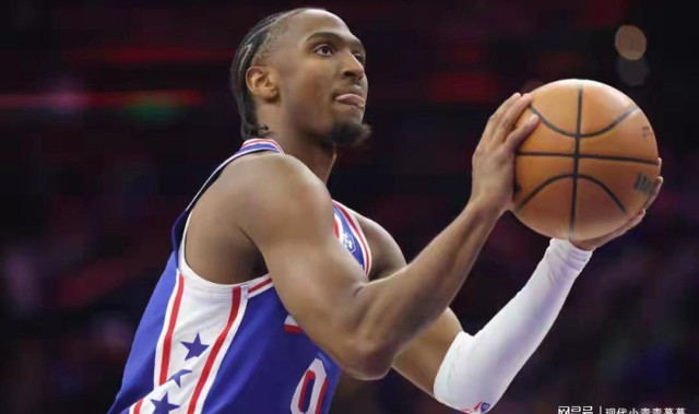 B体育下载-都说你2亿太贵，如今超越亚历山大，成联盟第一，还打成球队老大