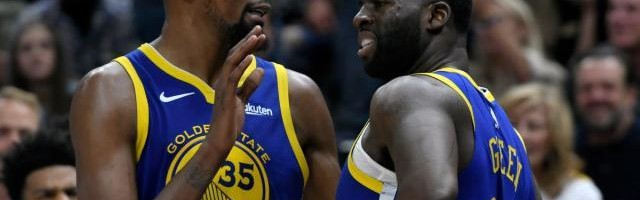 b体育官网首页-“手机像长在KD的指甲上”杜兰特不为人知的另一面