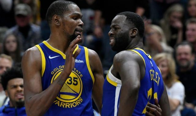 b体育官网首页-“手机像长在KD的指甲上”杜兰特不为人知的另一面