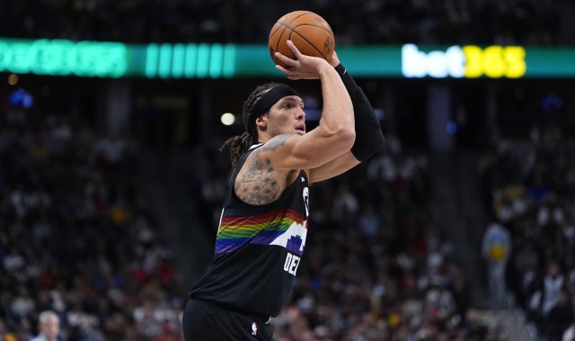 B体育-掘金官方：阿隆·戈登腿筋受伤 本场提前退赛&amp;不会回归